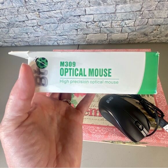 BT M309 Optical USB Wired Keyboard Mouse NWOT Color Black Computer Accessories - Picture 3 of 4